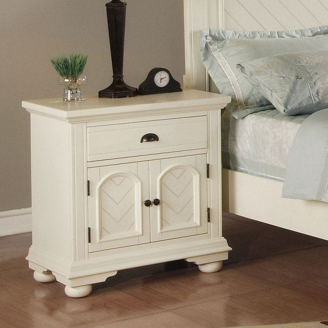 Brook Nightstand (White)