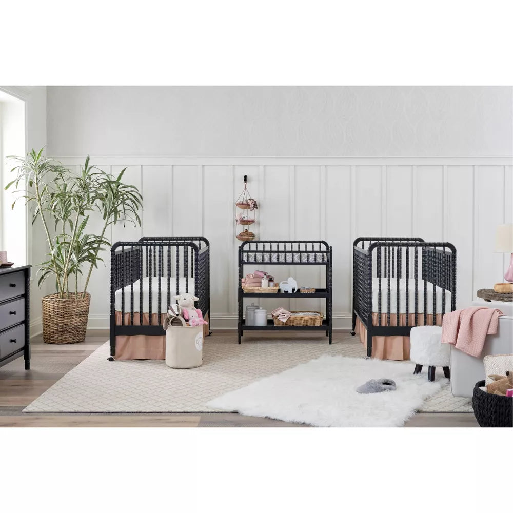 DaVinci Jenny Lind 3-in-1 Convertible Crib - Black