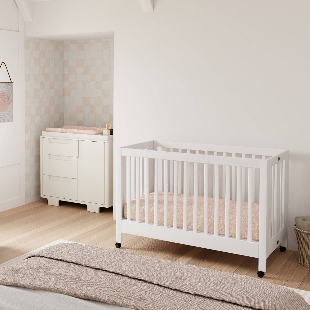 Babyletto Maki Full-Size Folding Crib with Toddler Rail