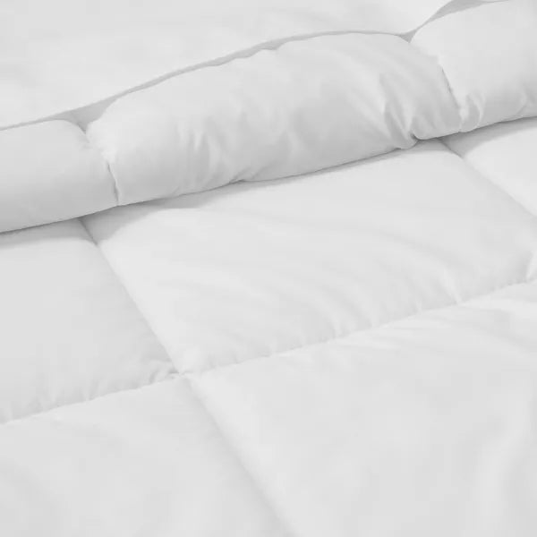 Premium Down Alternative Comforter - Casaluna™ (Size Full/Queen)